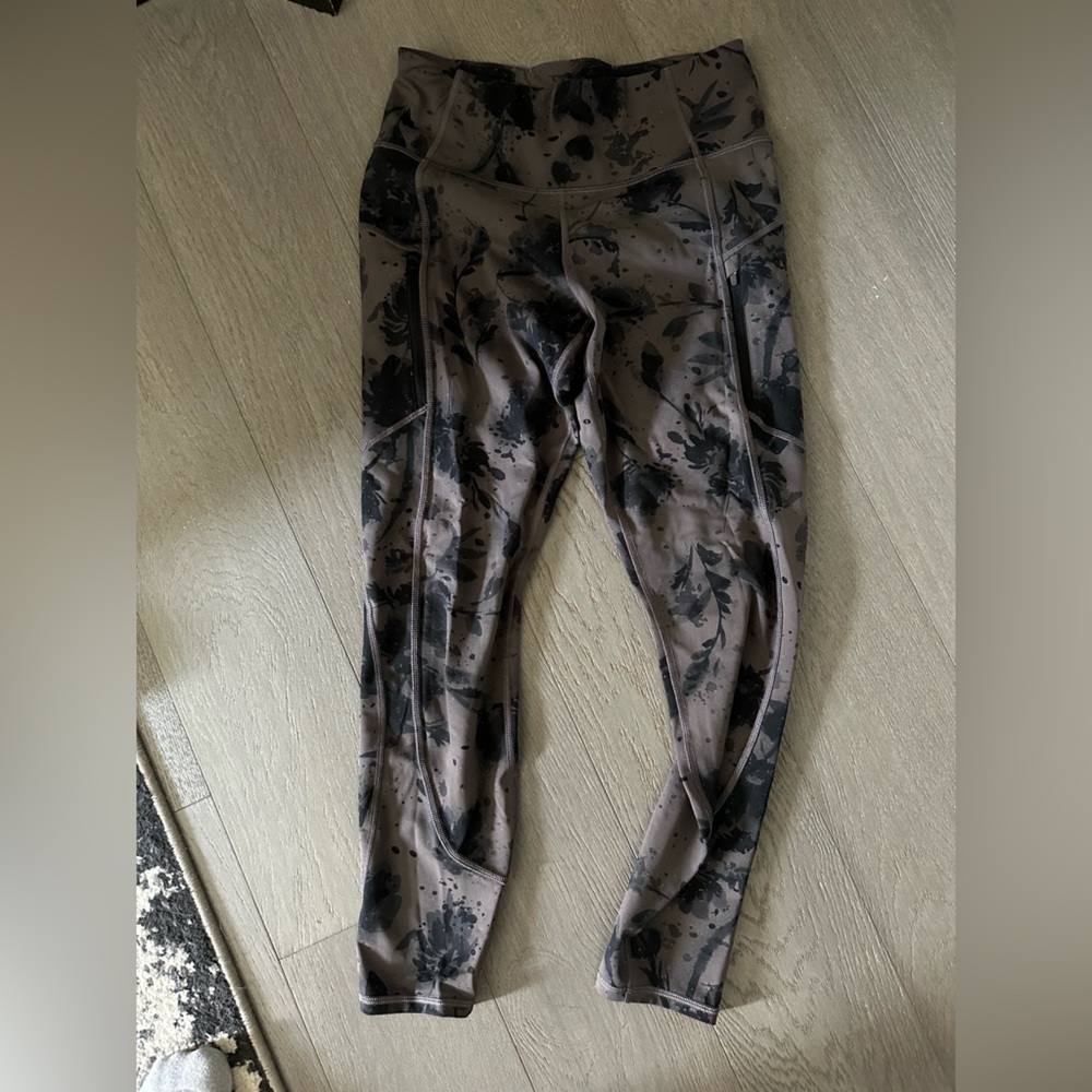 Athleta Patterned Leggings